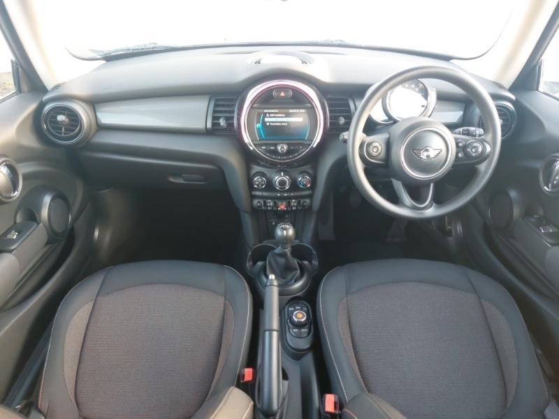Used MINI Hatch 2018 for sale - 77012496: Photo 2