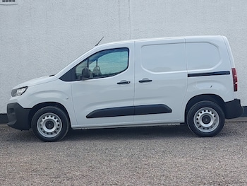 Used Citroen Berlingo 2025 for sale - 75413655: Photo