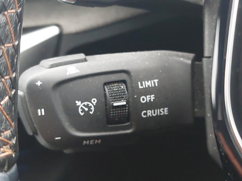 Used Peugeot 3008 2021 for sale - 77433839: Photo 13