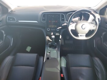 Used Renault Megane 2017 for sale - 75691396: Photo