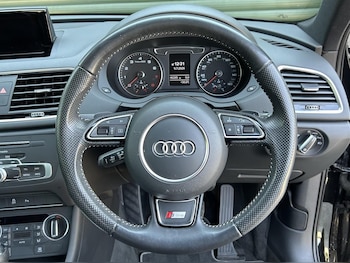 Used Audi Q3 2018 for sale - 79168097: Photo