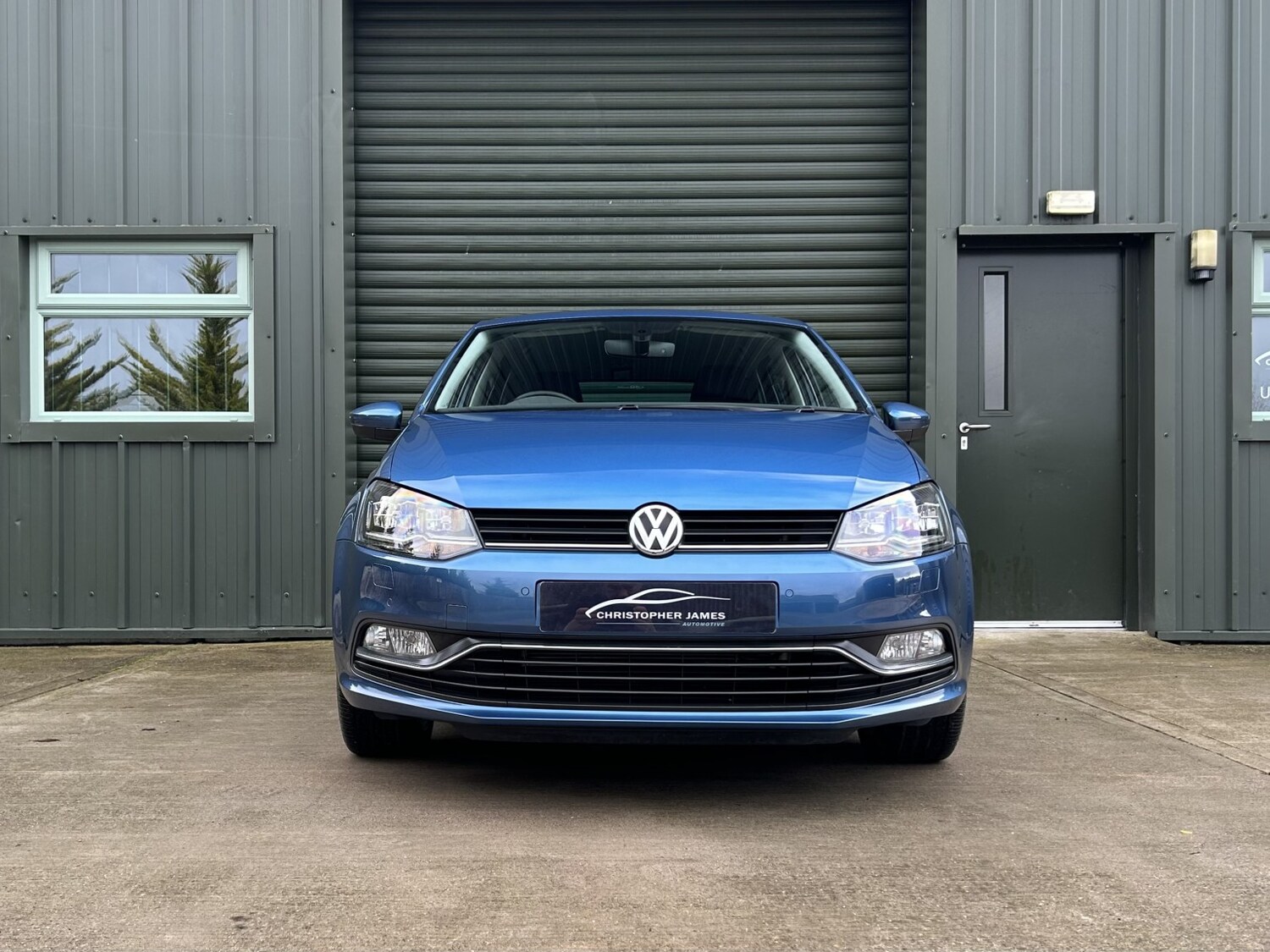 Used Volkswagen Polo 2015 for sale - 77558622: Photo 30