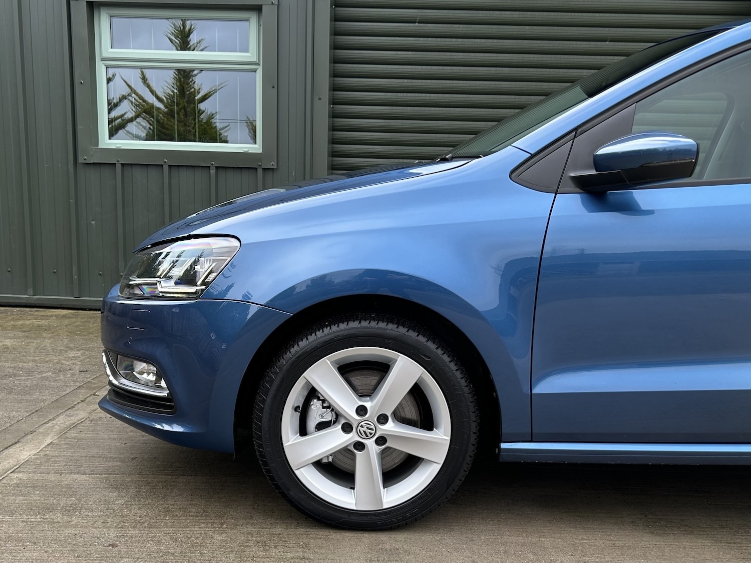 Used Volkswagen Polo 2015 for sale - 77558622: Photo 31