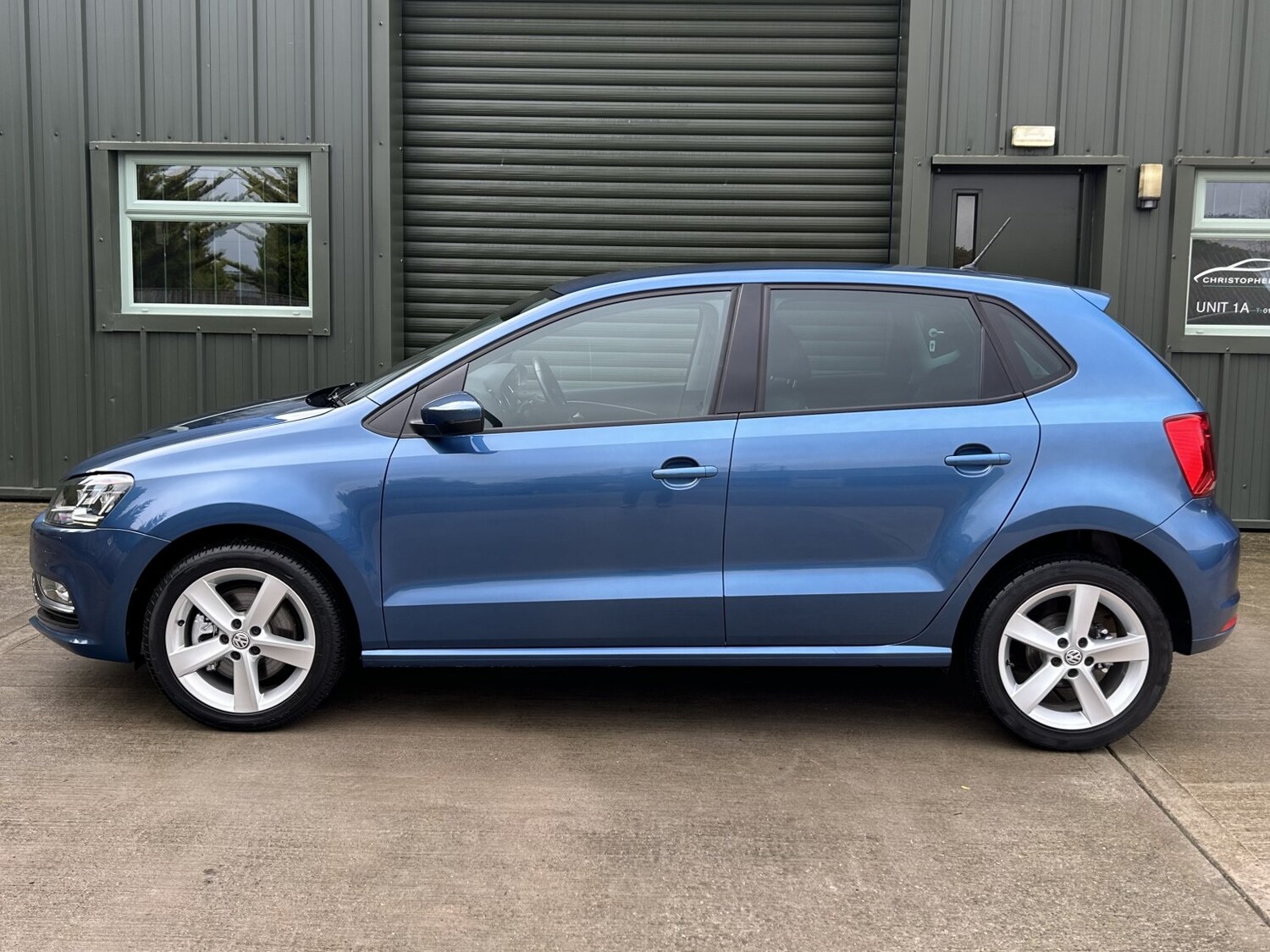 Used Volkswagen Polo 2015 for sale - 77558622: Photo 9