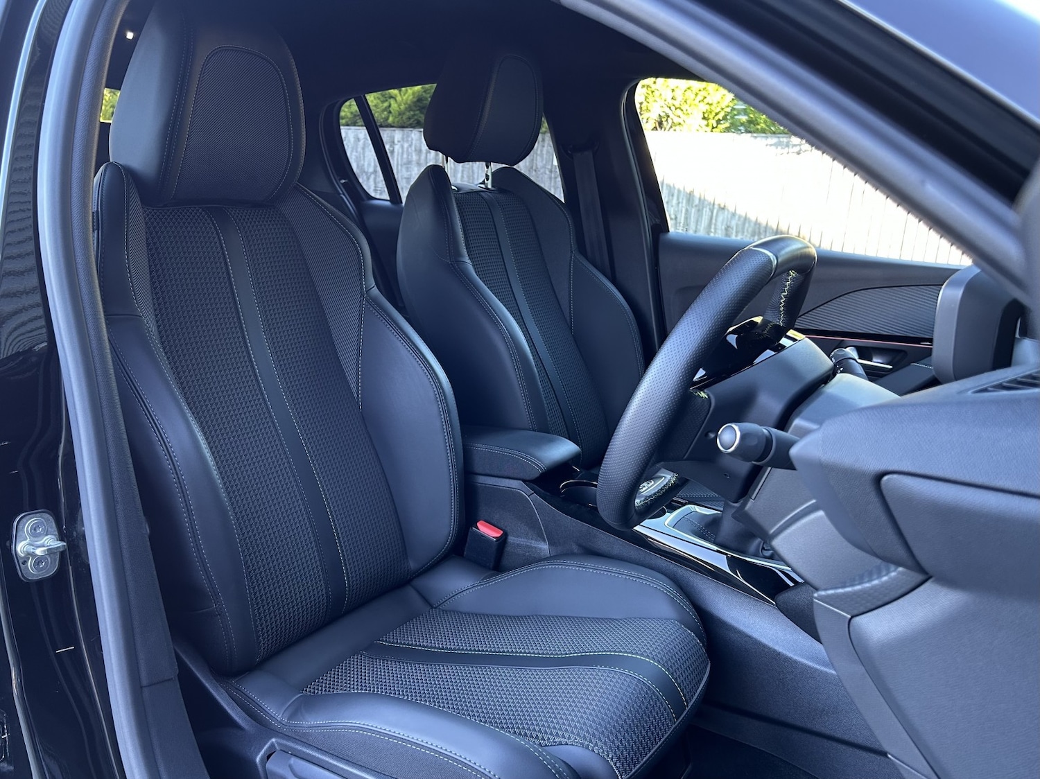 Used Peugeot 208 2023 for sale - 77465744: Photo 17