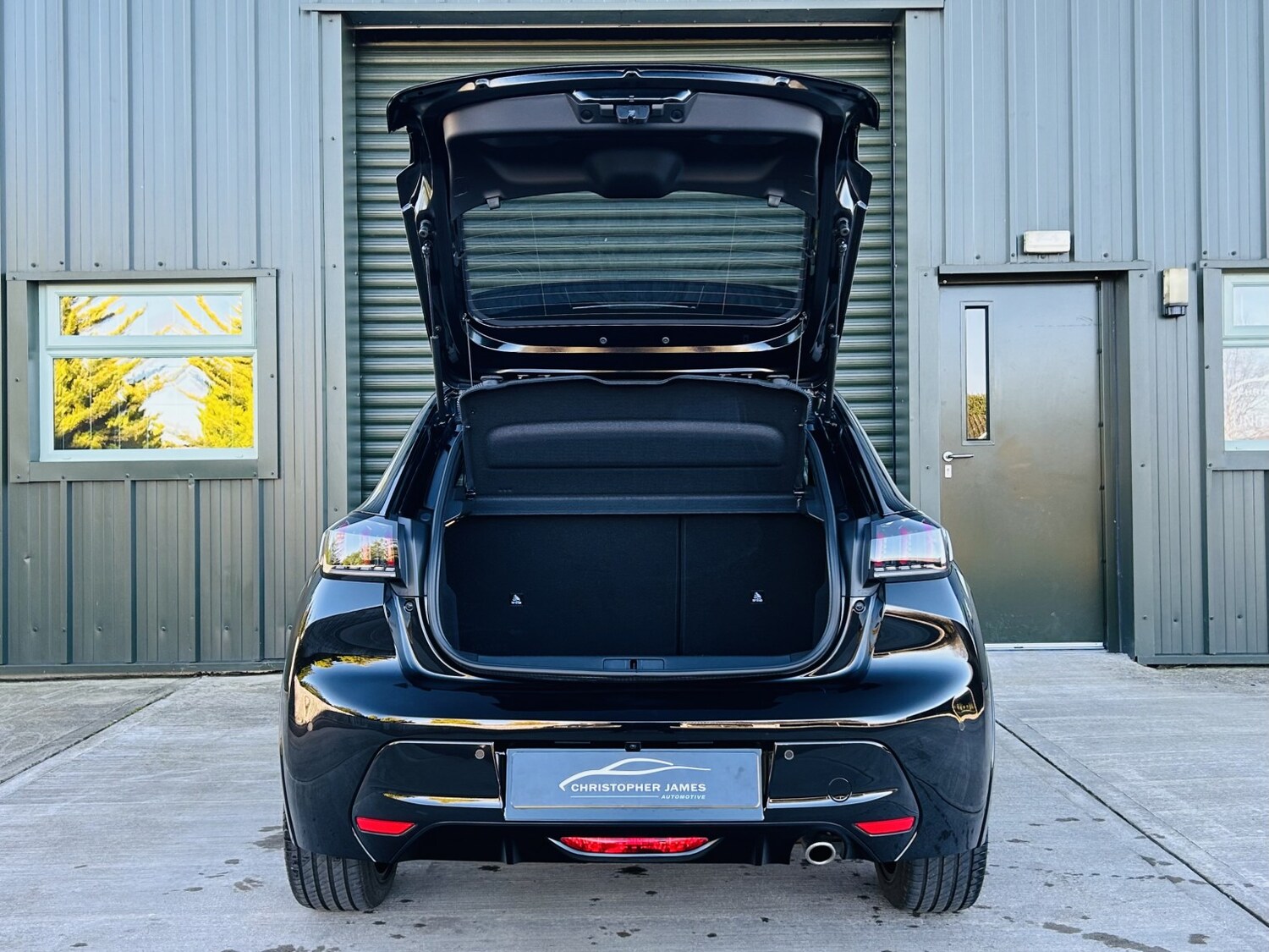 Used Peugeot 208 2023 for sale - 77465744: Photo 39