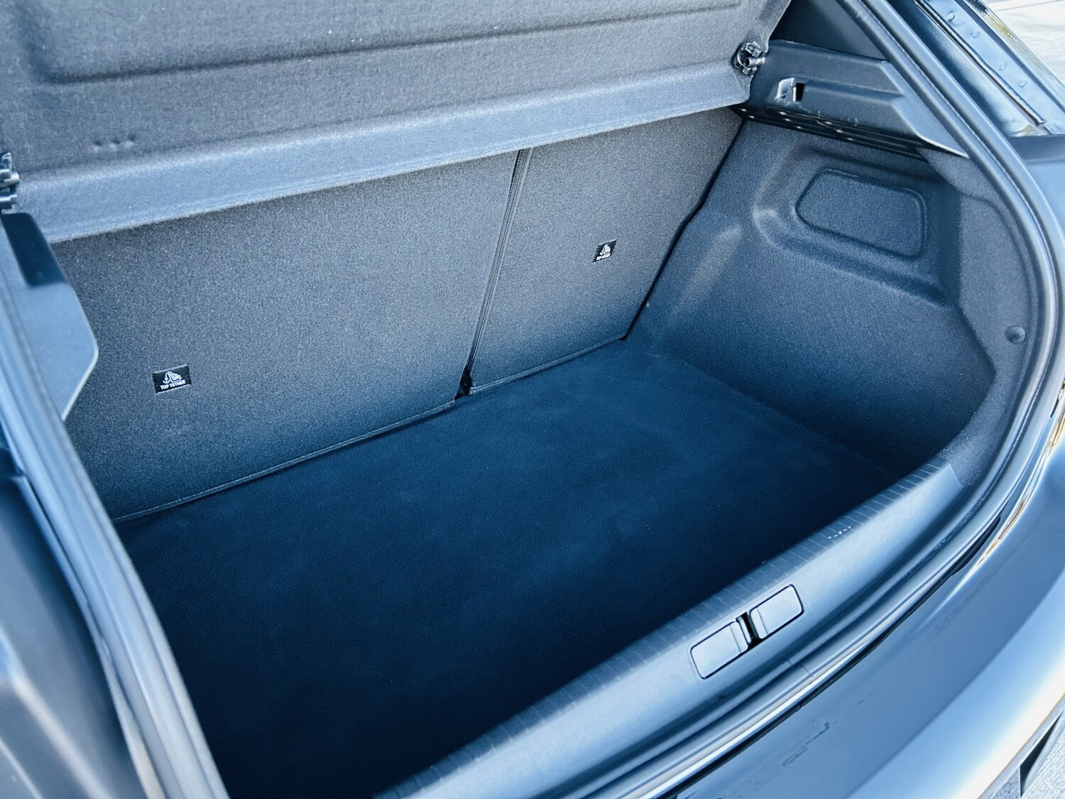 Used Peugeot 208 2023 for sale - 77465744: Photo 41