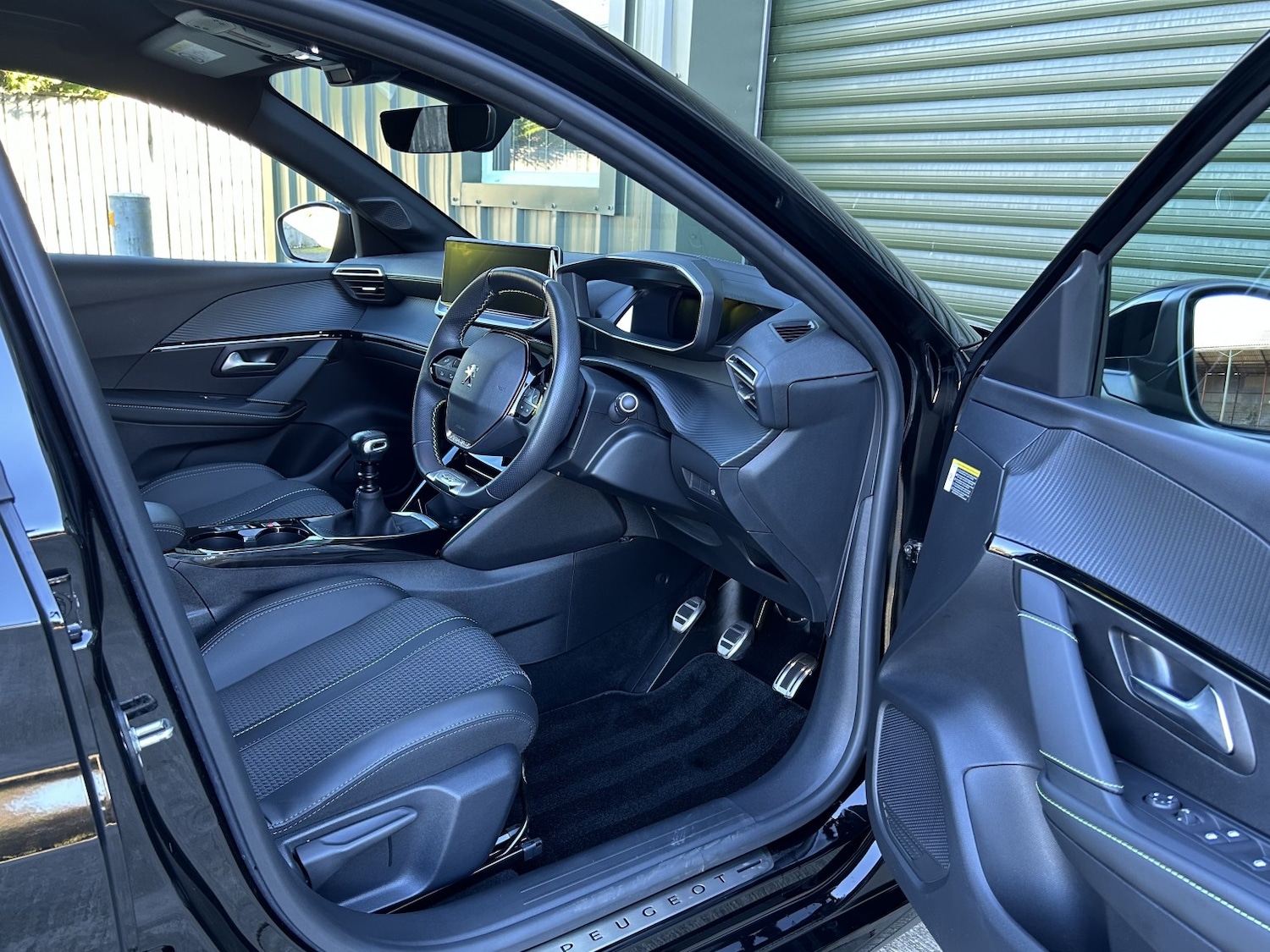Used Peugeot 208 2023 for sale - 77465744: Photo 5