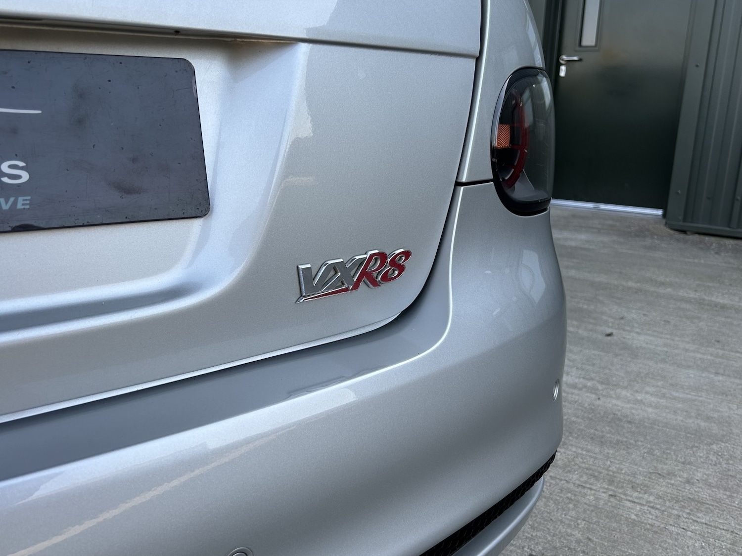 Used Vauxhall VXR8 2007 for sale - 77977100: Photo 18