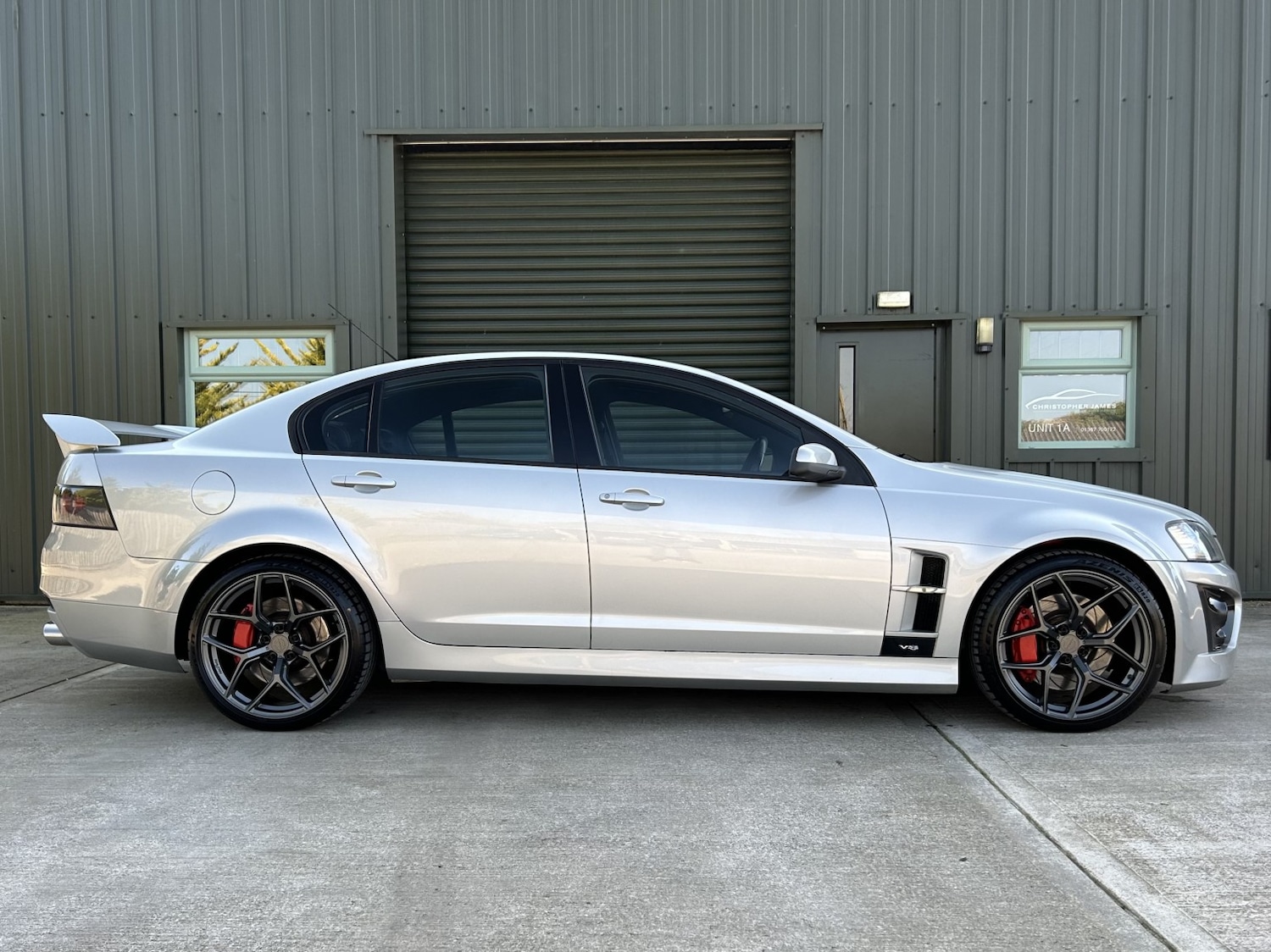 Used Vauxhall VXR8 2007 for sale - 77977100: Photo 3