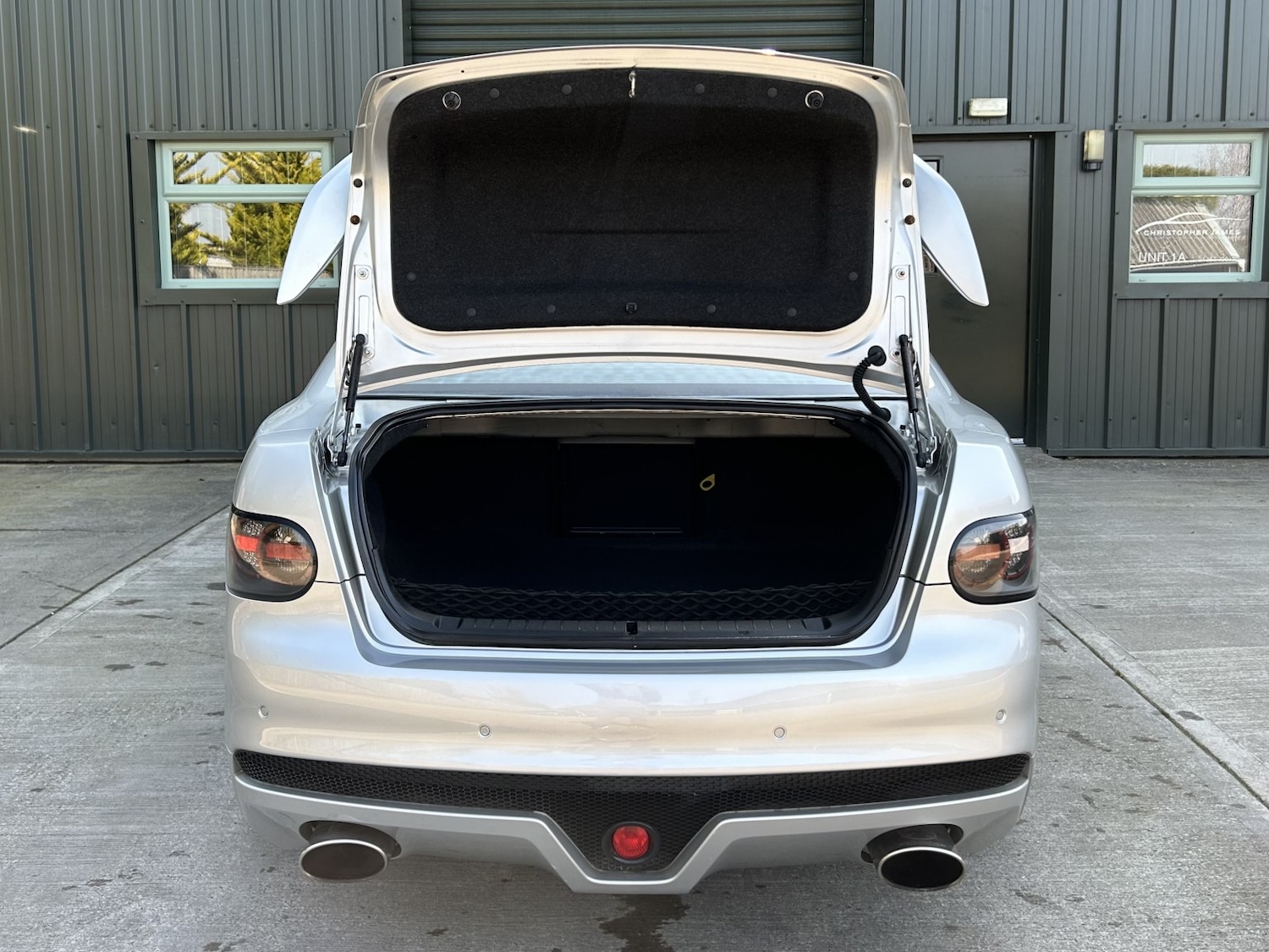 Used Vauxhall VXR8 2007 for sale - 77977100: Photo 35