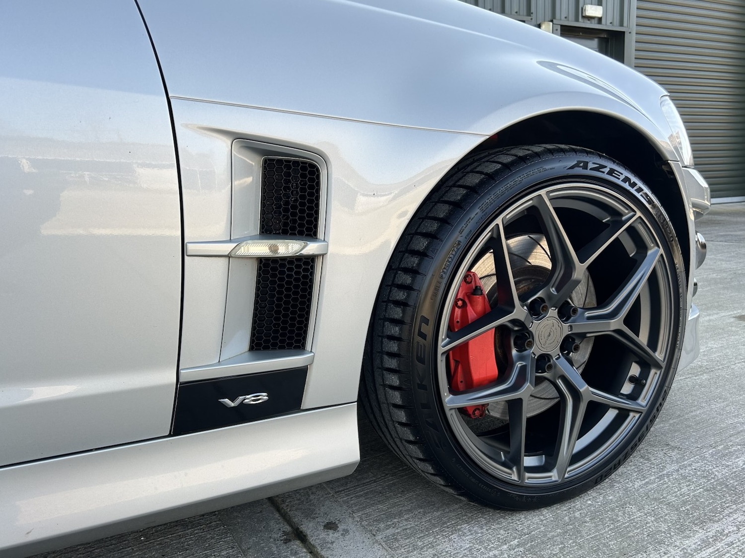 Used Vauxhall VXR8 2007 for sale - 77977100: Photo 5