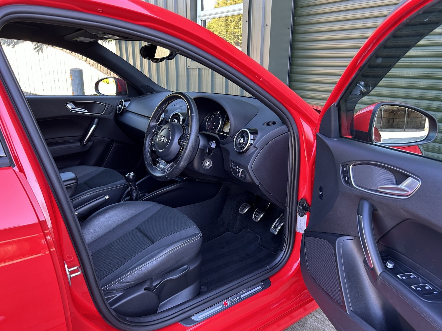 Used Audi A1 2015 for sale - 77945779: Photo 24