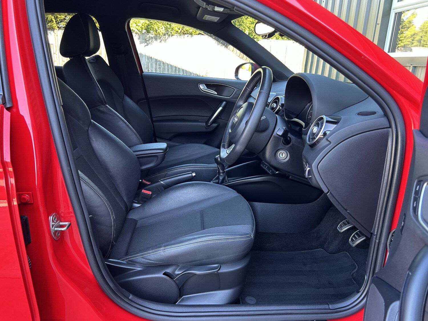 Used Audi A1 2015 for sale - 77945779: Photo 25