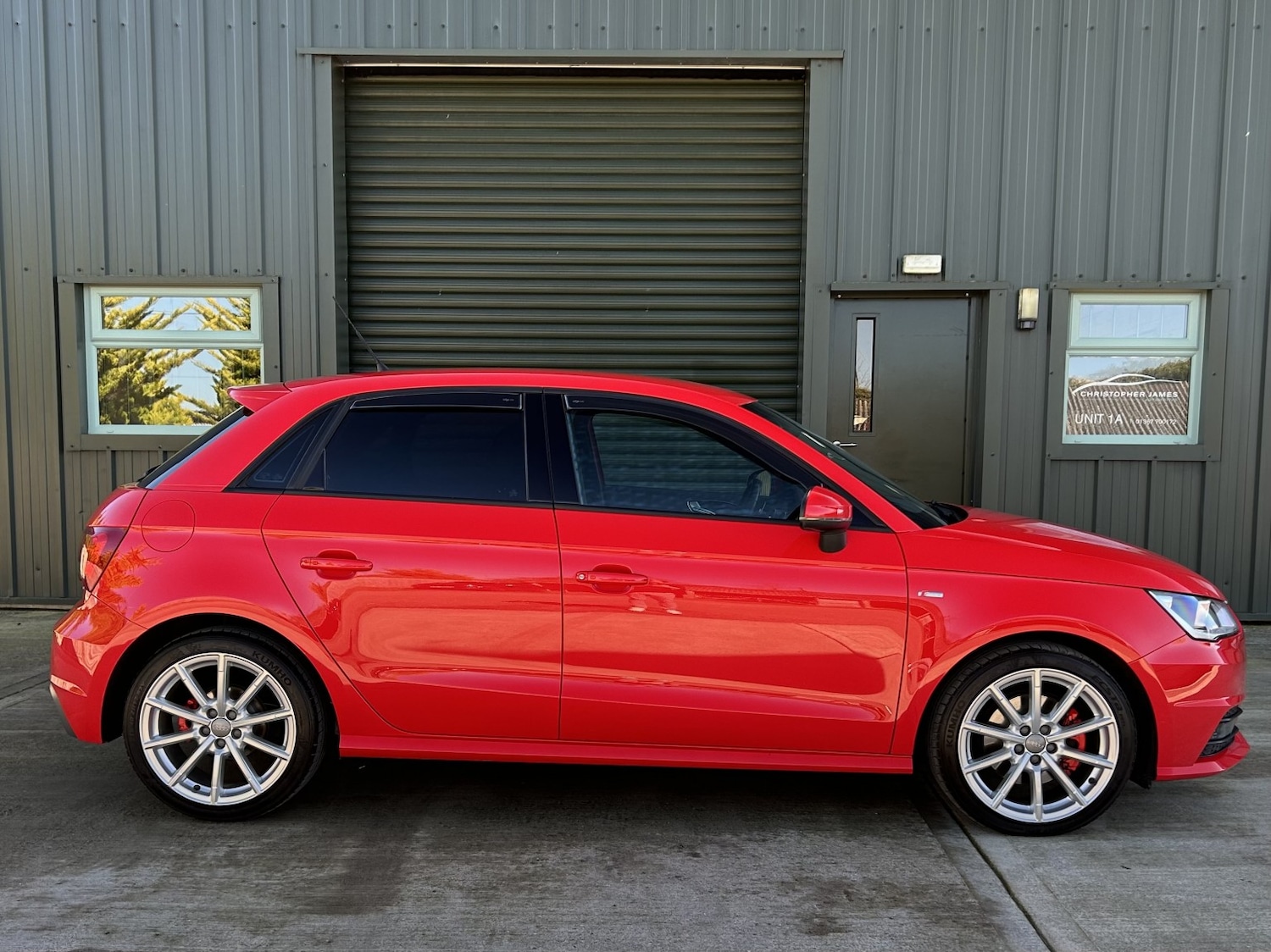 Used Audi A1 2015 for sale - 77945779: Photo 3