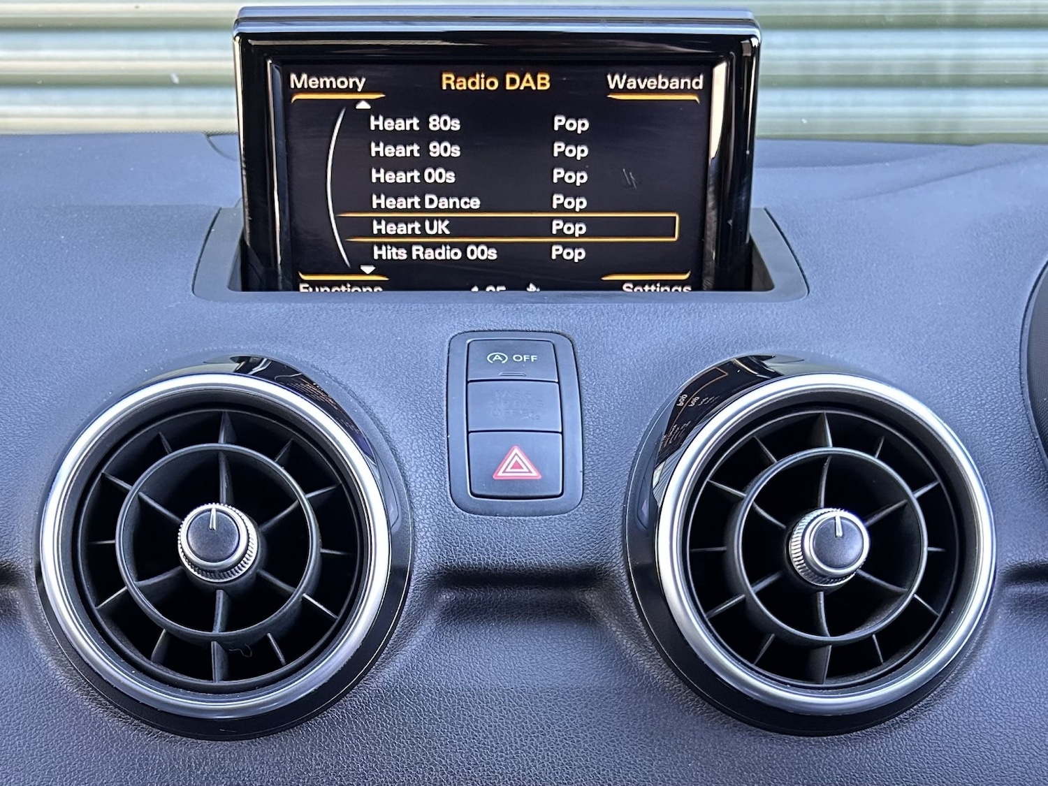 Used Audi A1 2015 for sale - 77945779: Photo 39