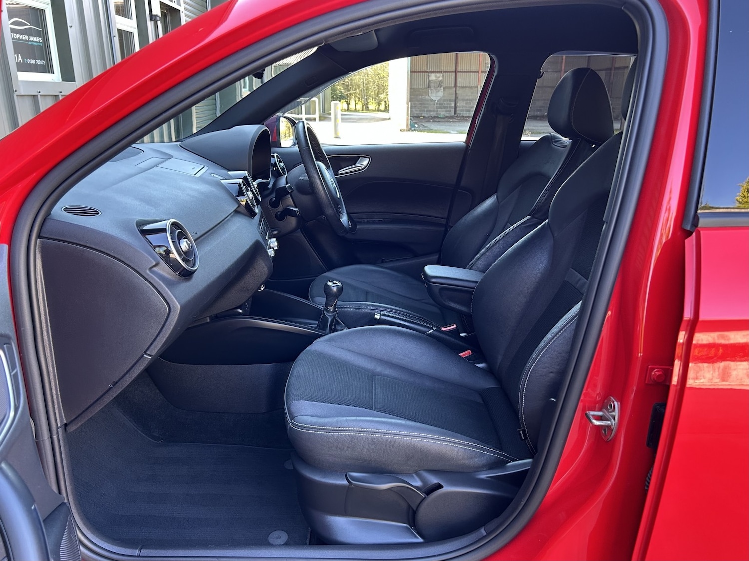 Used Audi A1 2015 for sale - 77945779: Photo 41