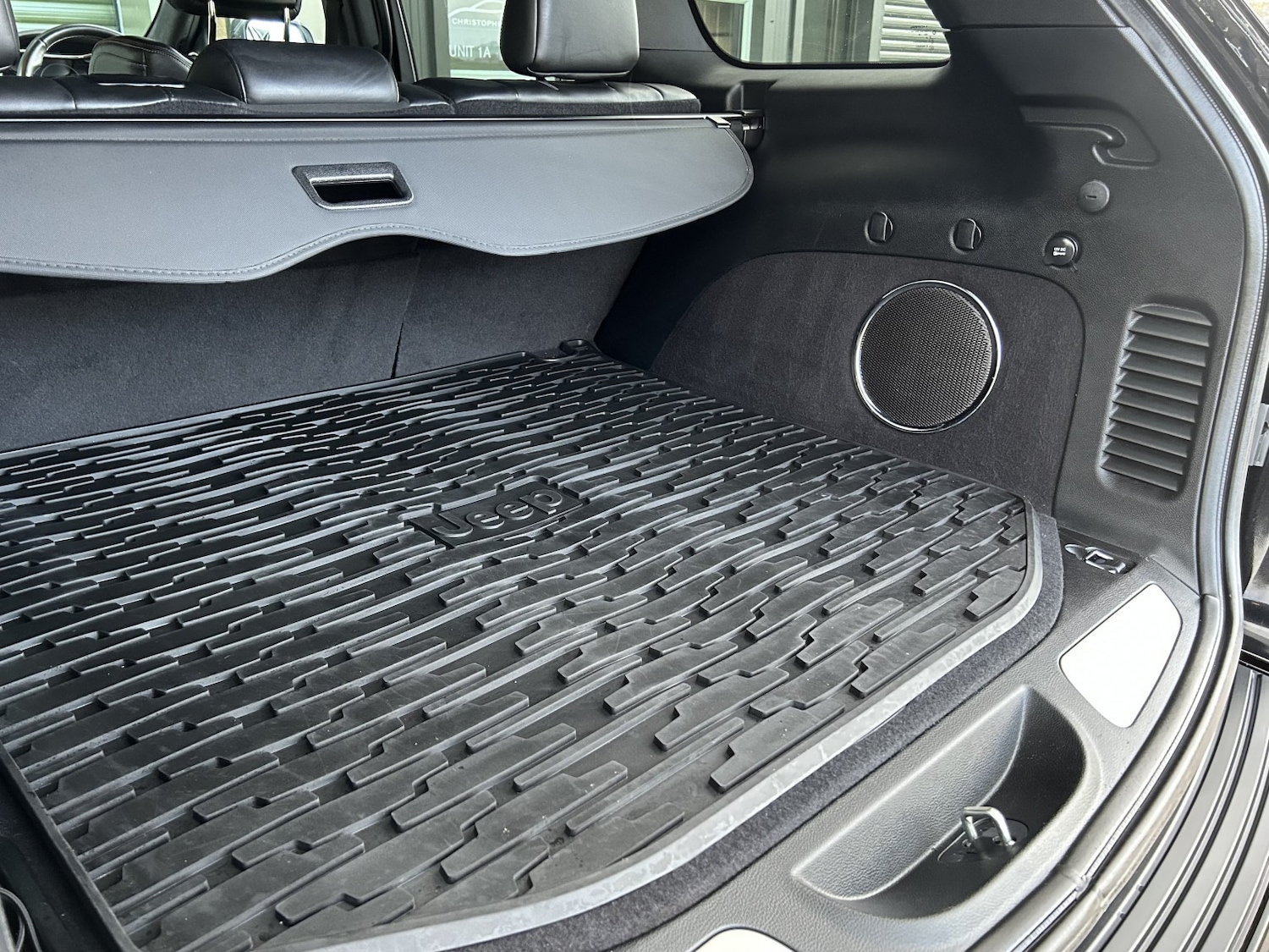 Used Jeep Grand Cherokee 2016 for sale - 77310729: Photo 33