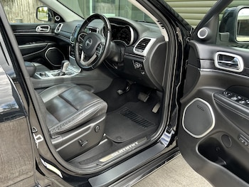 Used Jeep Grand Cherokee 2019 for sale - 78852509: Photo