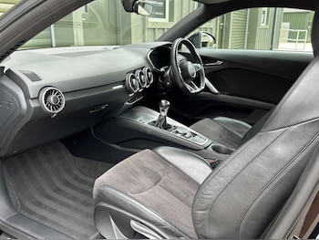 Used Audi TT 2017 for sale - 79047733: Photo