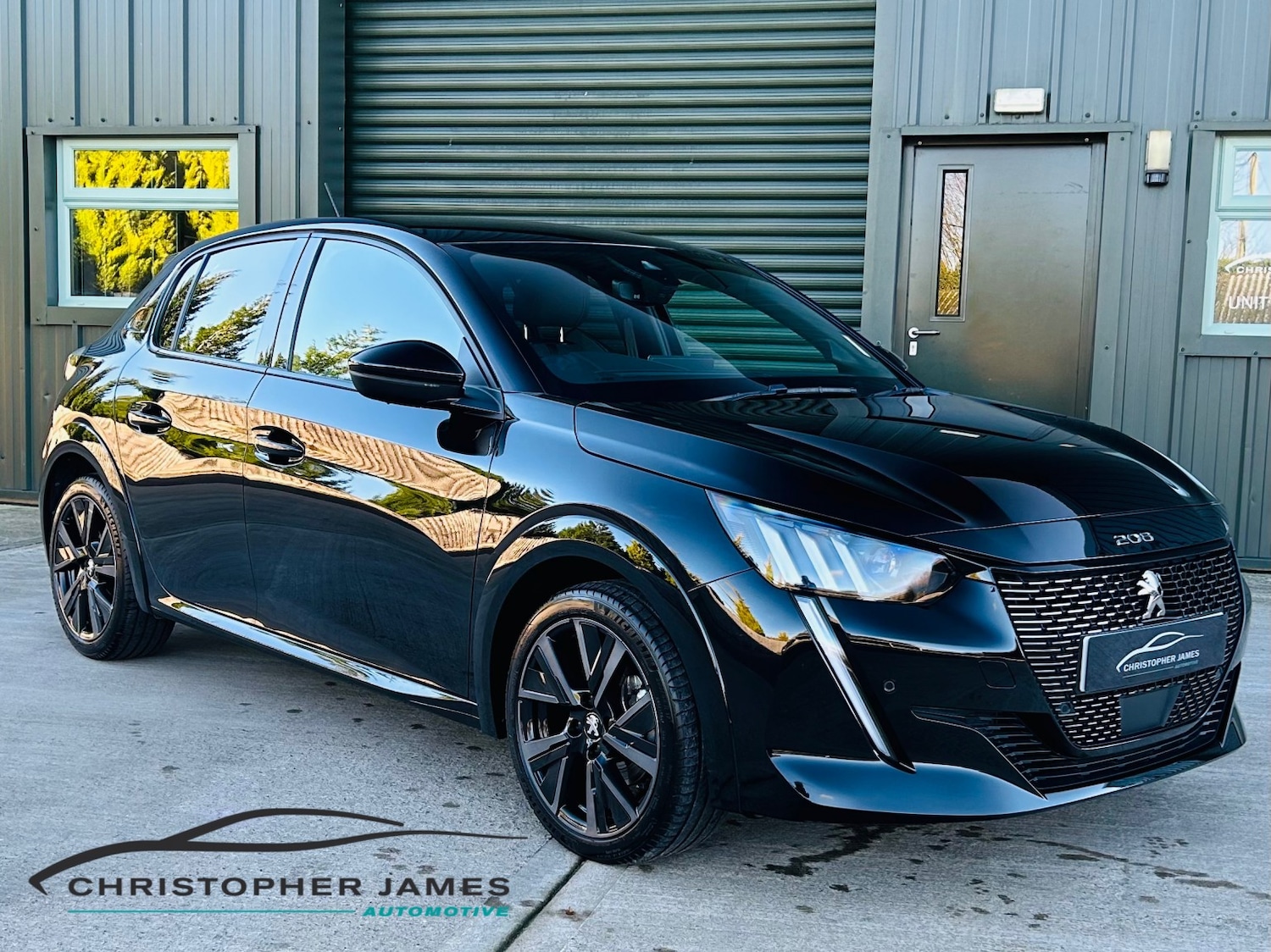 Used Peugeot 208 2023 for sale - 77089876: Photo 1