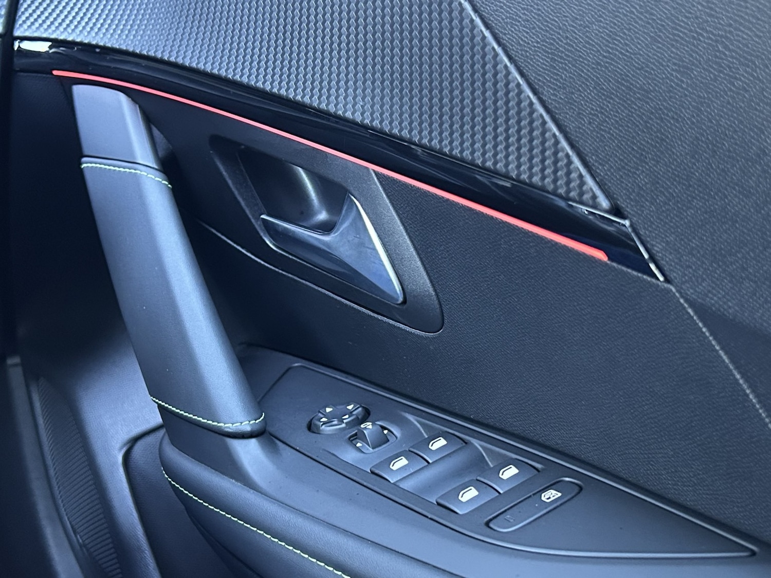 Used Peugeot 208 2023 for sale - 77089876: Photo 60