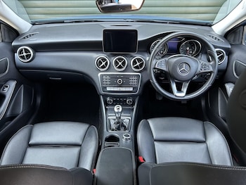 Used Mercedes-Benz A-Class 2016 for sale - 79179882: Photo