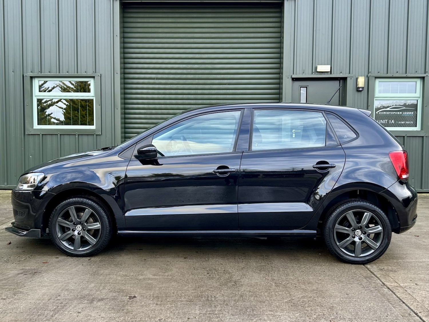 Used Volkswagen Polo 2011 for sale - 77271041: Photo 10