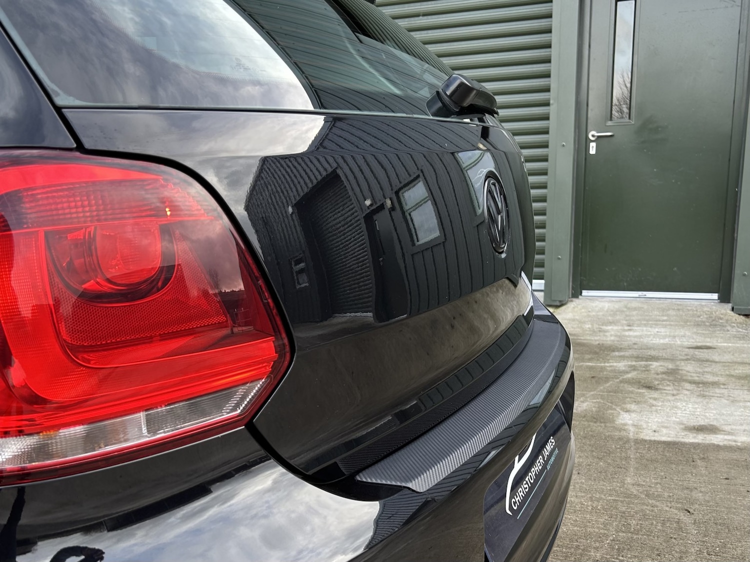 Used Volkswagen Polo 2011 for sale - 77271041: Photo 15