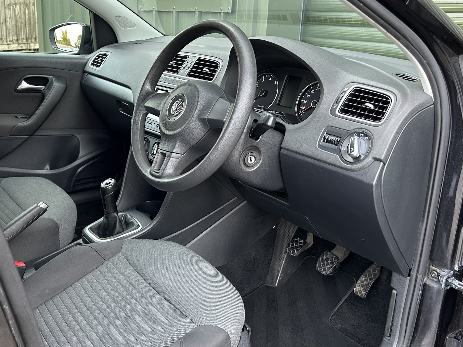 Used Volkswagen Polo 2011 for sale - 77271041: Photo 19