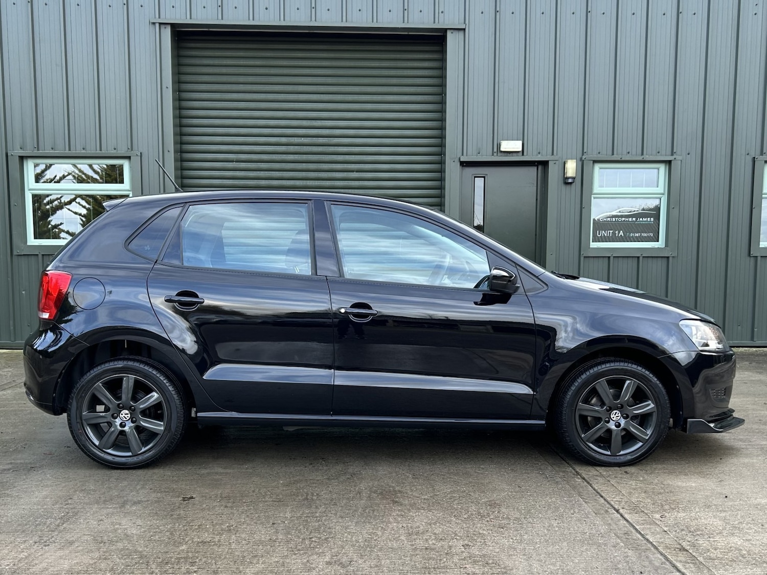 Used Volkswagen Polo 2011 for sale - 77271041: Photo 3