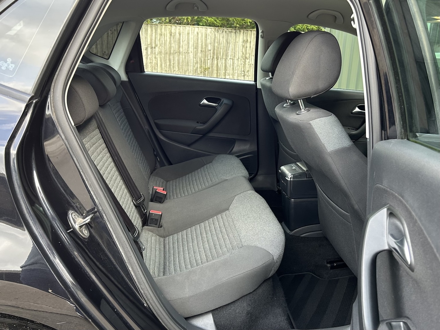 Used Volkswagen Polo 2011 for sale - 77271041: Photo 34