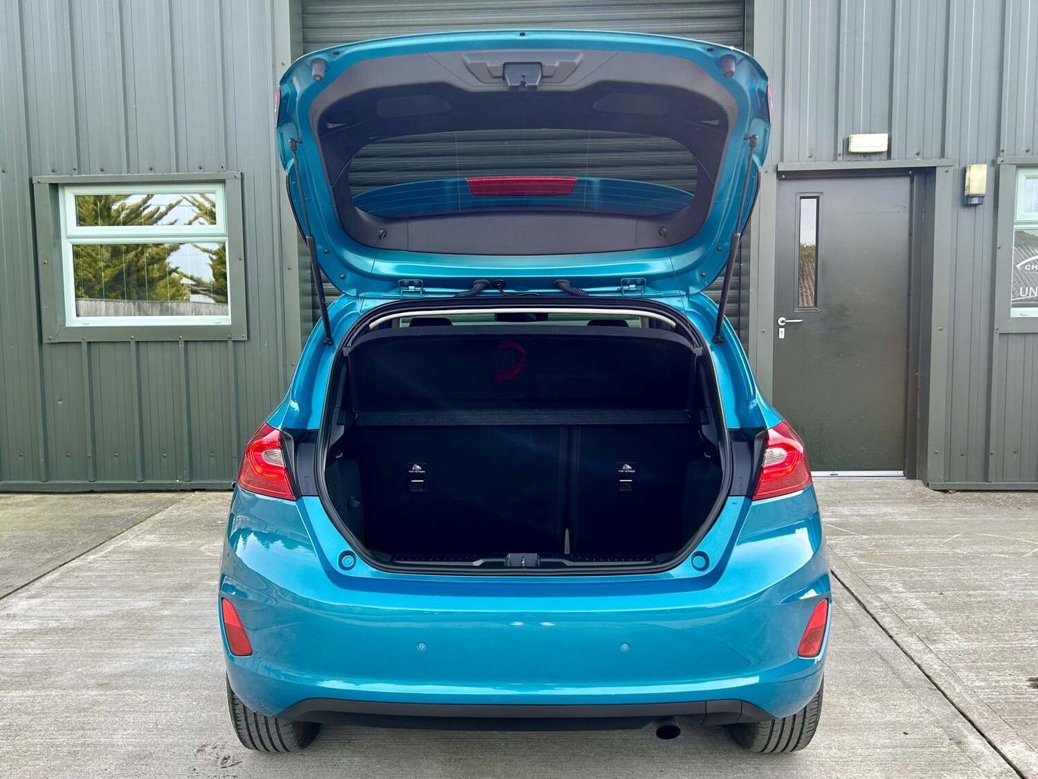 Used Ford Fiesta 2018 for sale - 77977028: Photo 30