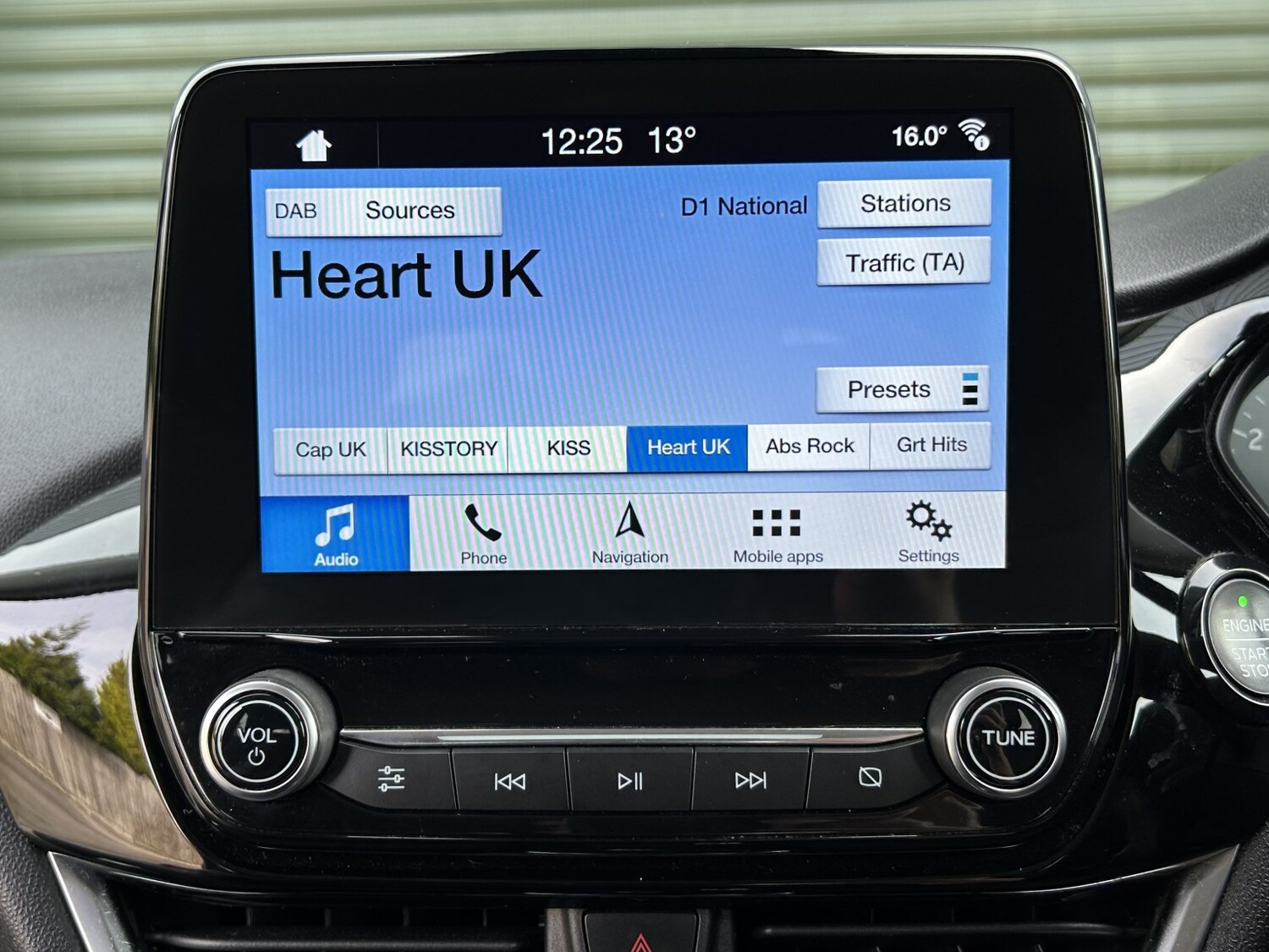 Used Ford Fiesta 2018 for sale - 77977028: Photo 39