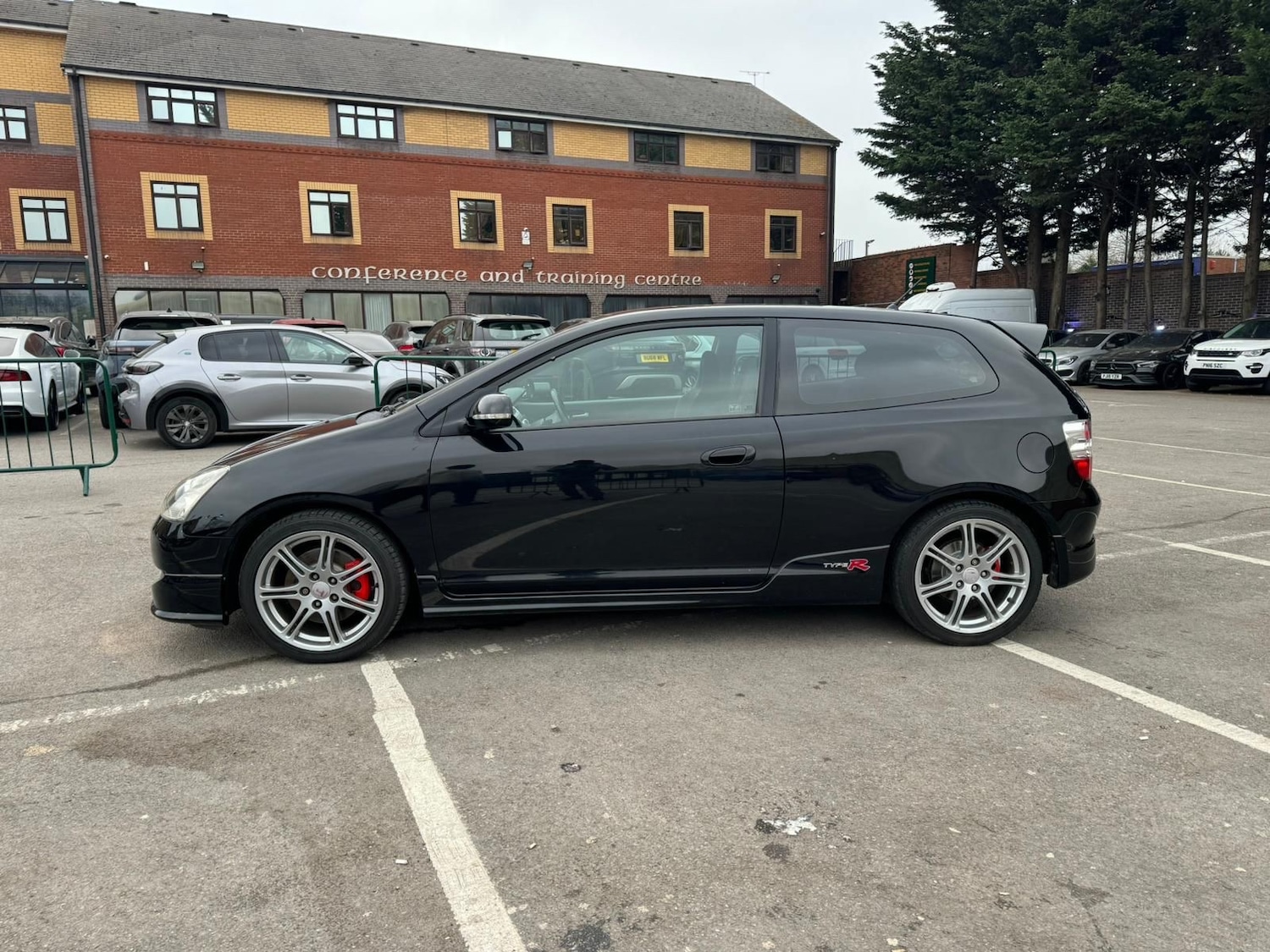 Used Honda Civic 2004 for sale - 77807591: Photo 4