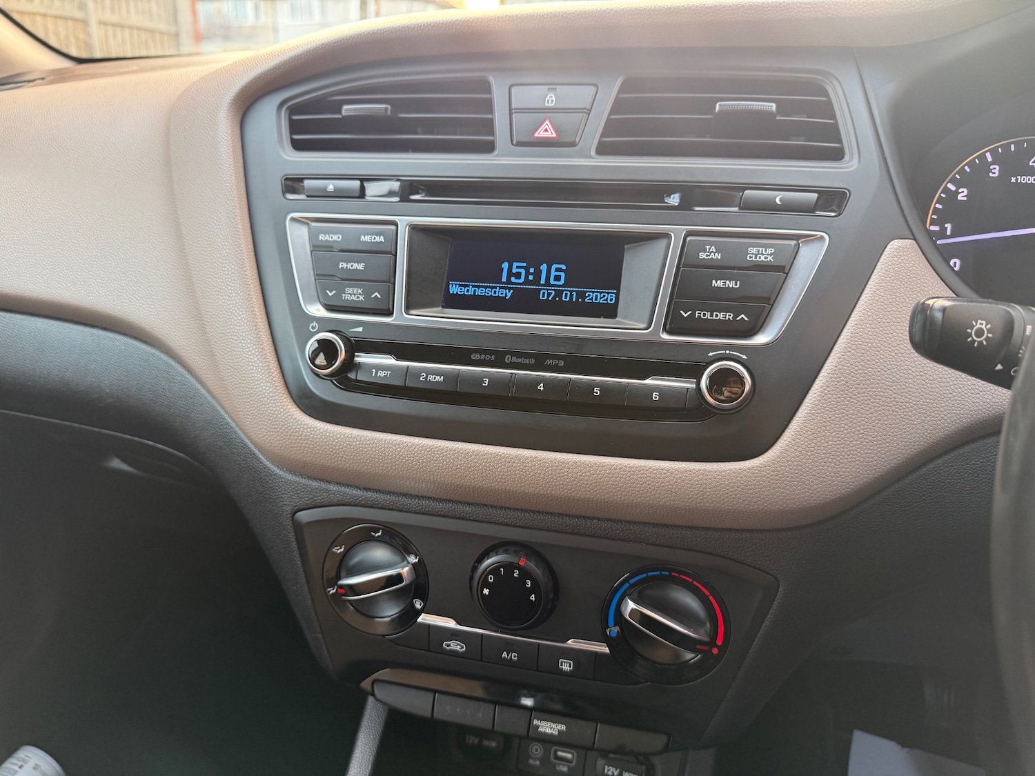 Used Hyundai i20 2015 for sale - 77102068: Photo 19