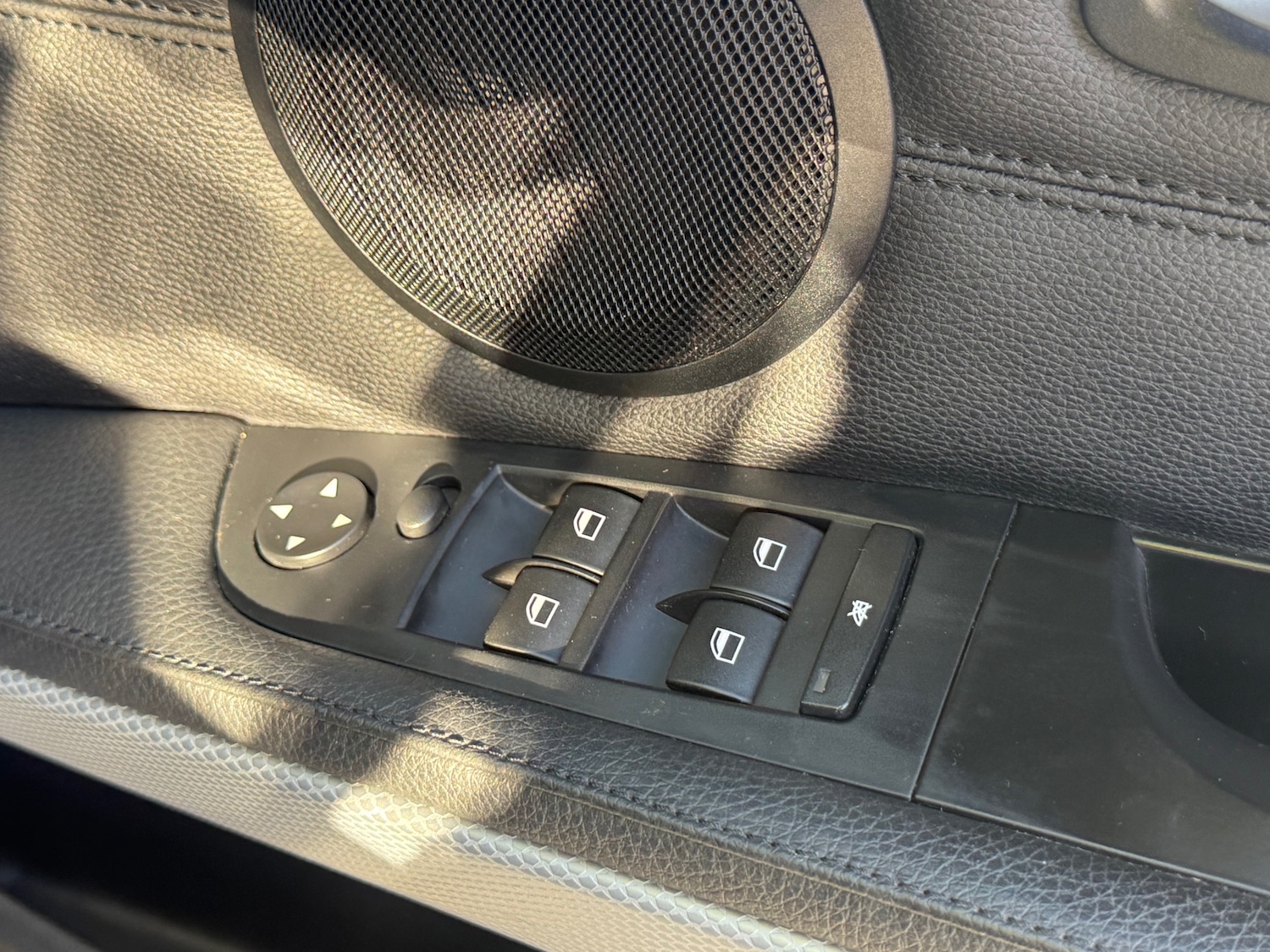 Used BMW 3 Series 2012 for sale - 76302951: Photo 27