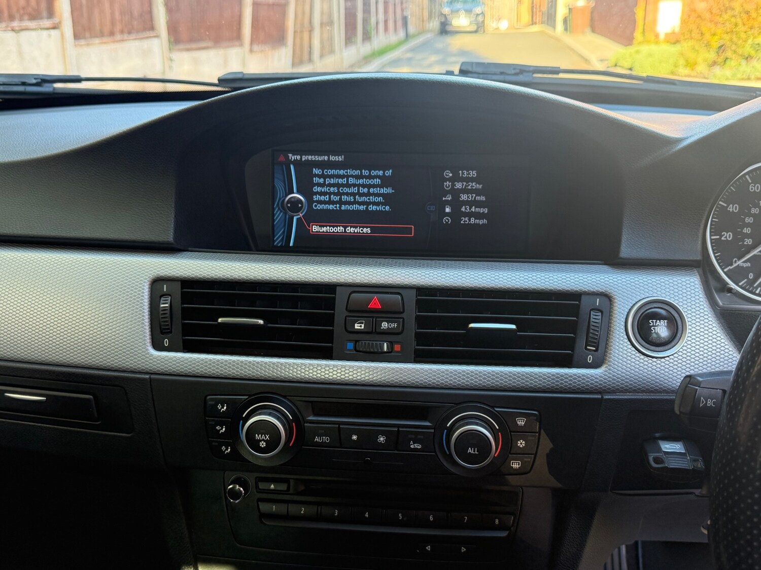 Used BMW 3 Series 2012 for sale - 76302951: Photo 36