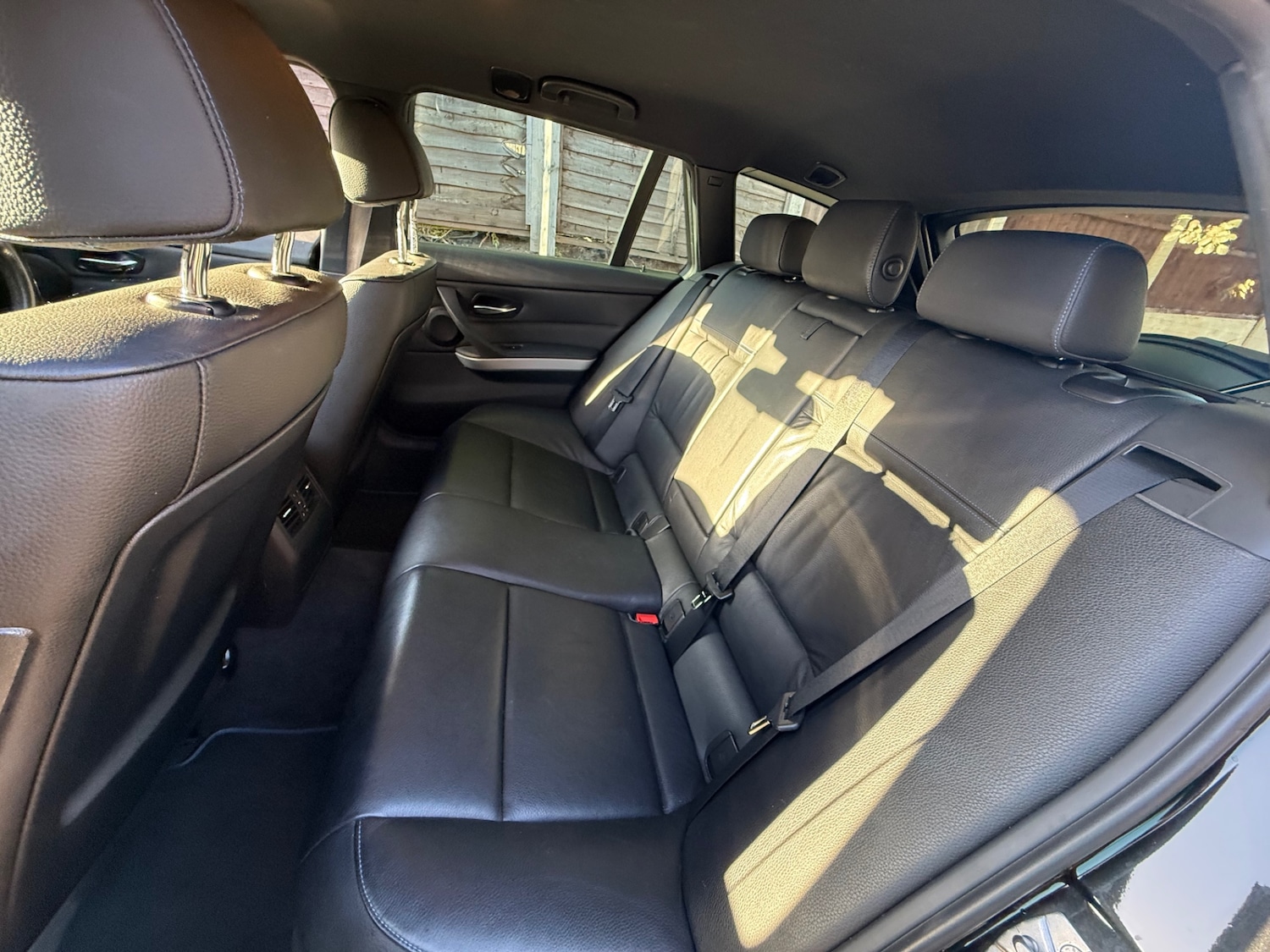 Used BMW 3 Series 2012 for sale - 76302951: Photo 42