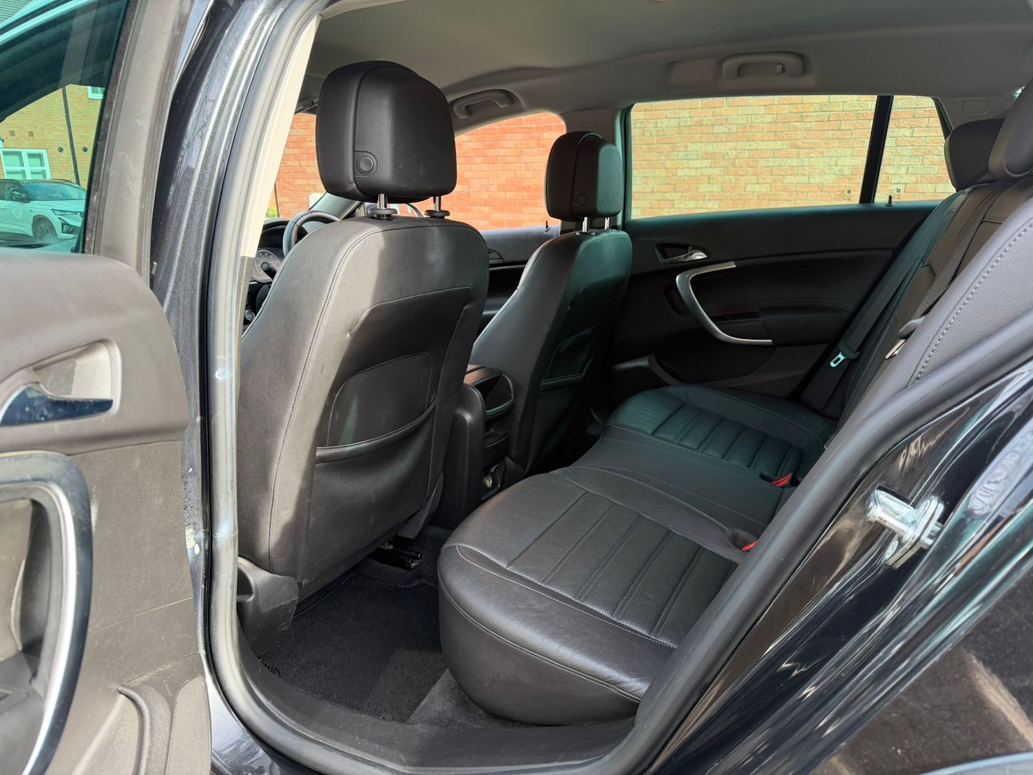 Used Vauxhall Insignia 2015 for sale - 78128292: Photo 16