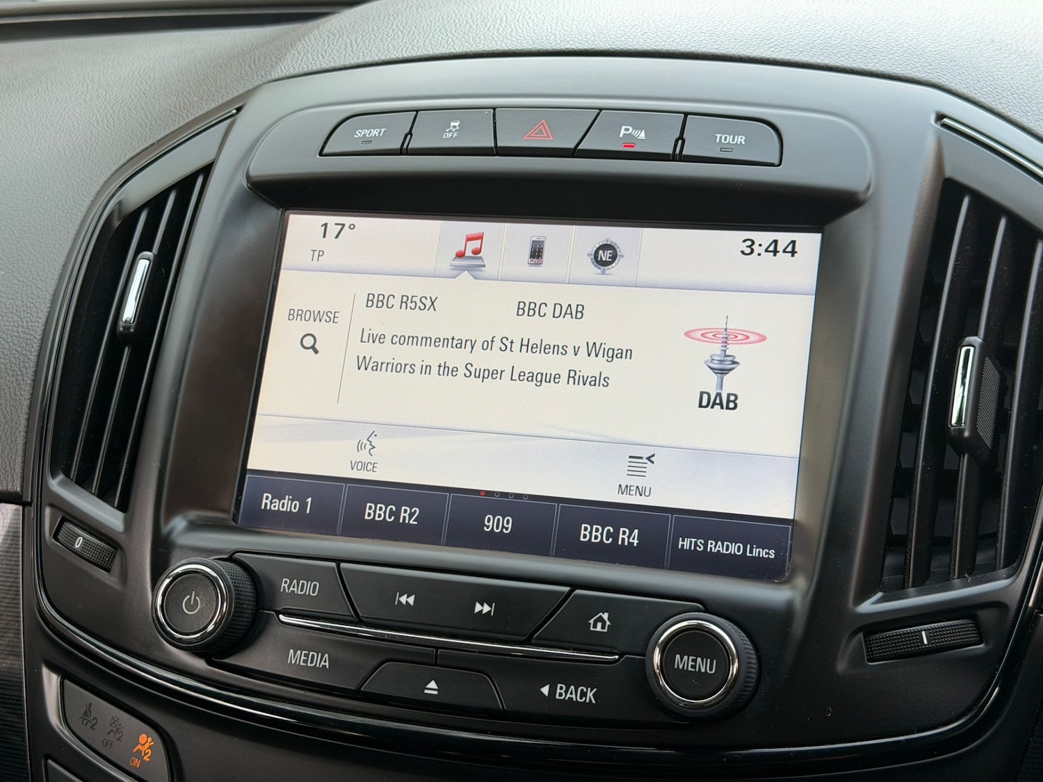 Used Vauxhall Insignia 2015 for sale - 78128292: Photo 28