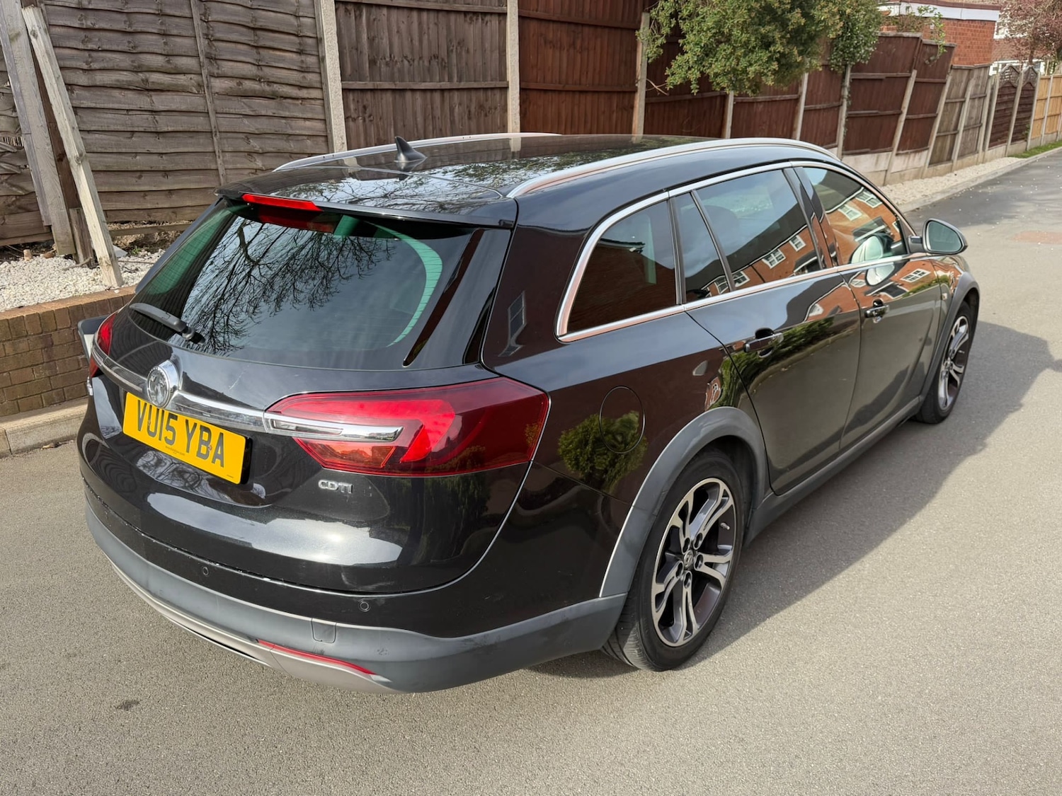 Used Vauxhall Insignia 2015 for sale - 78128292: Photo 3