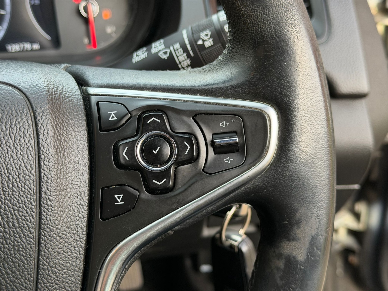 Used Vauxhall Insignia 2015 for sale - 78128292: Photo 31