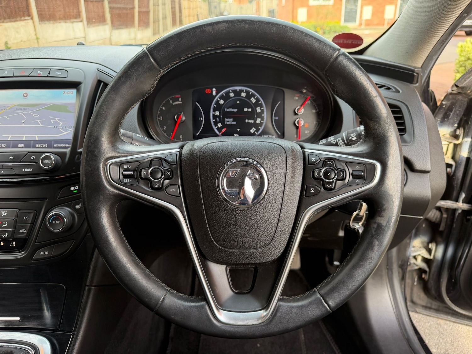 Used Vauxhall Insignia 2015 for sale - 78128292: Photo 32