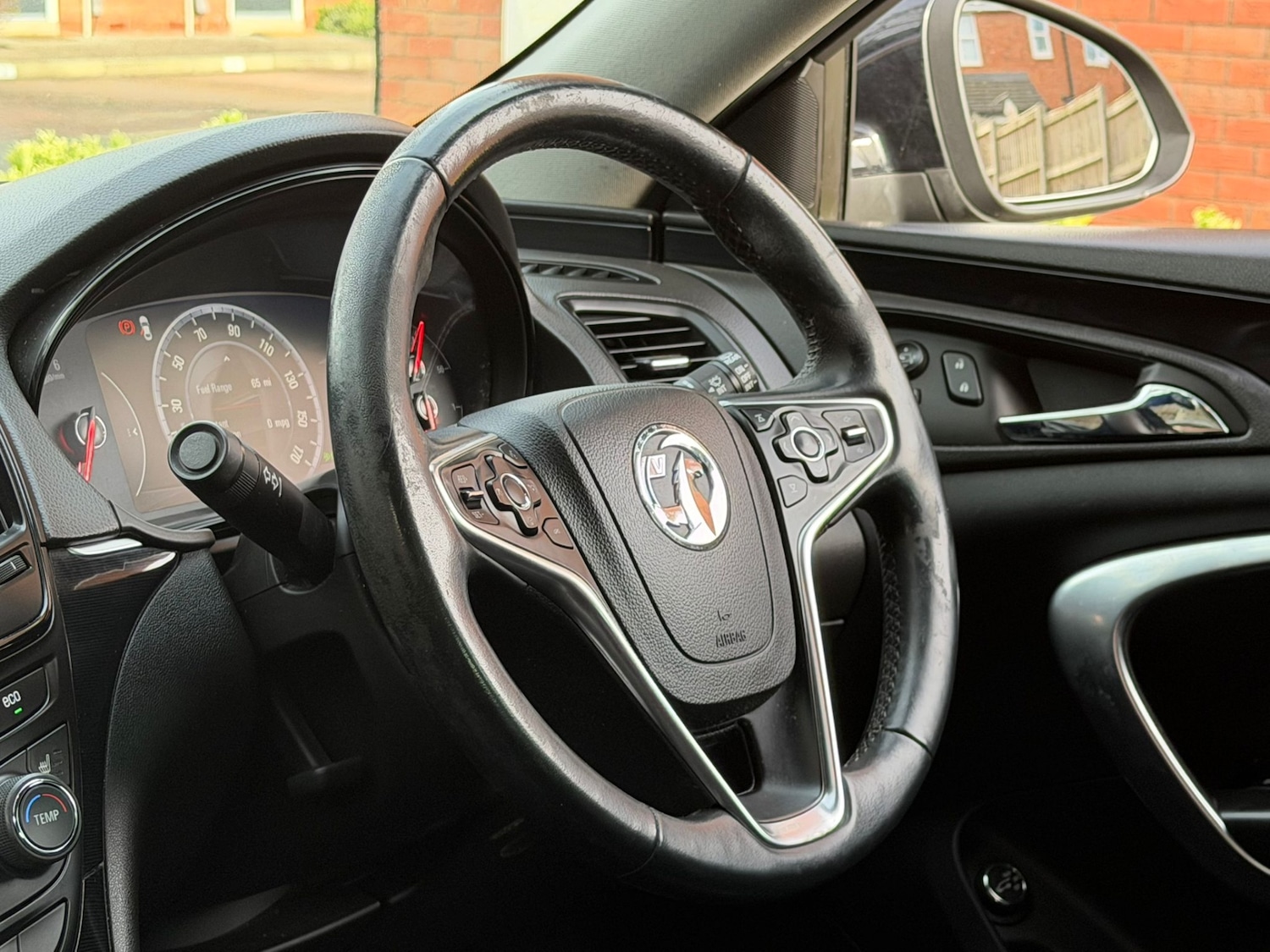 Used Vauxhall Insignia 2015 for sale - 78128292: Photo 38