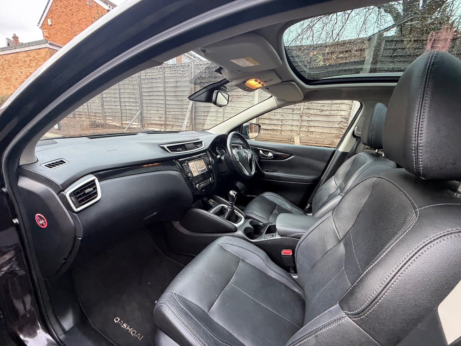 Used Nissan Qashqai 2015 for sale - 76430751: Photo 14