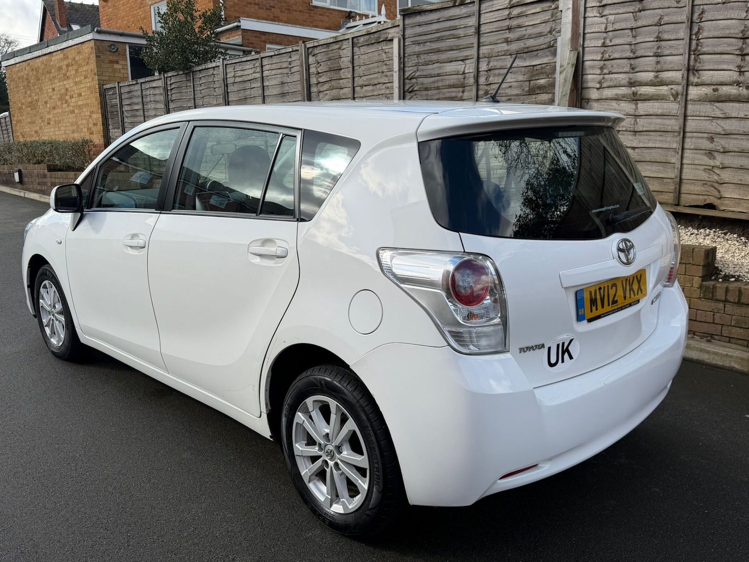 Used Toyota Verso 2012 for sale - 77706091: Photo 15