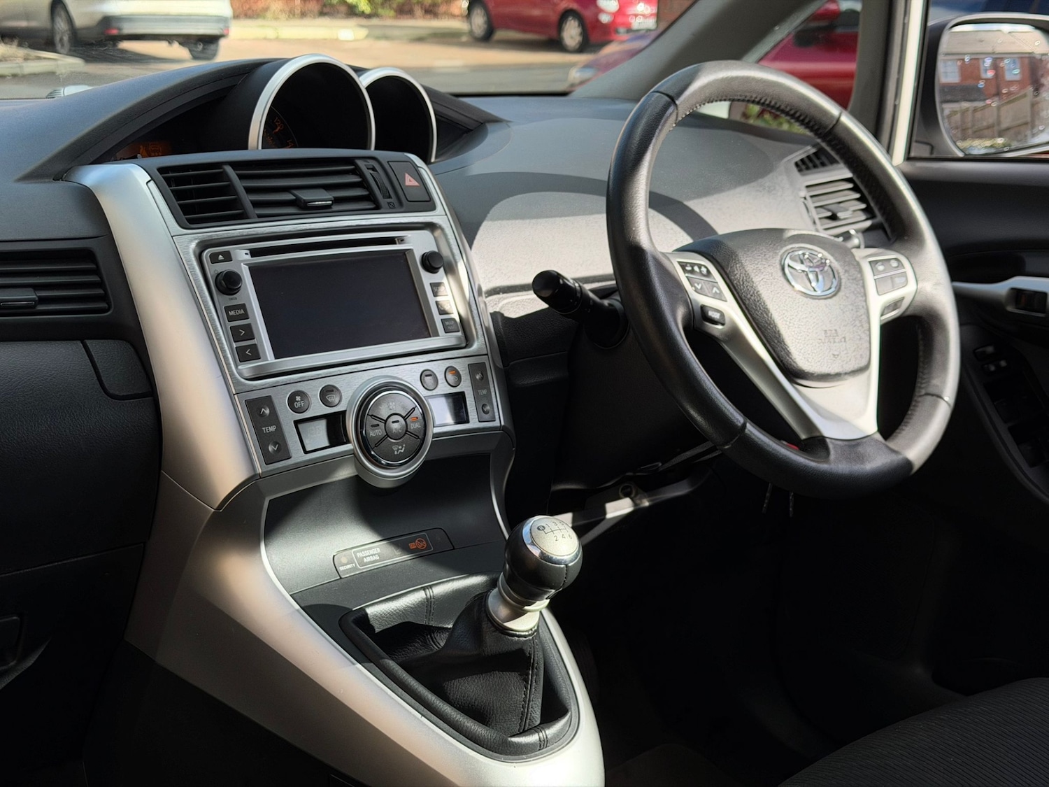 Used Toyota Verso 2012 for sale - 77706091: Photo 36