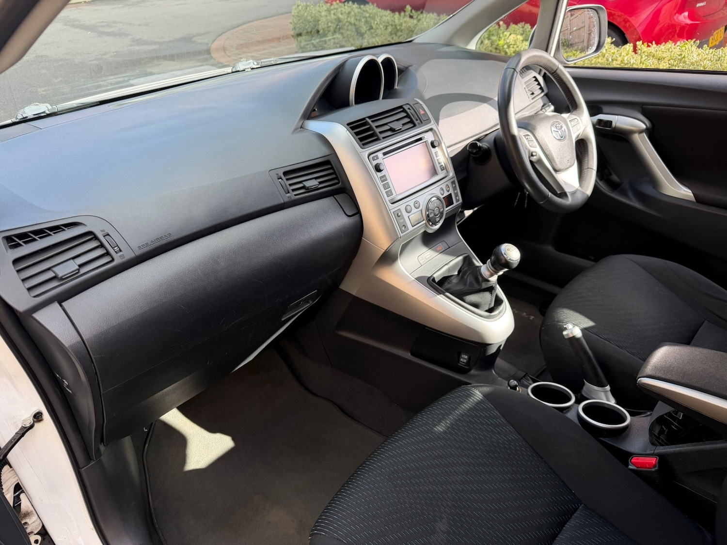 Used Toyota Verso 2012 for sale - 77706091: Photo 38