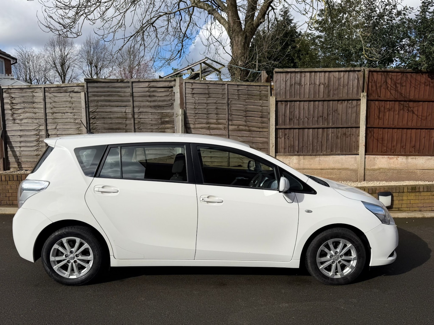 Used Toyota Verso 2012 for sale - 77706091: Photo 8